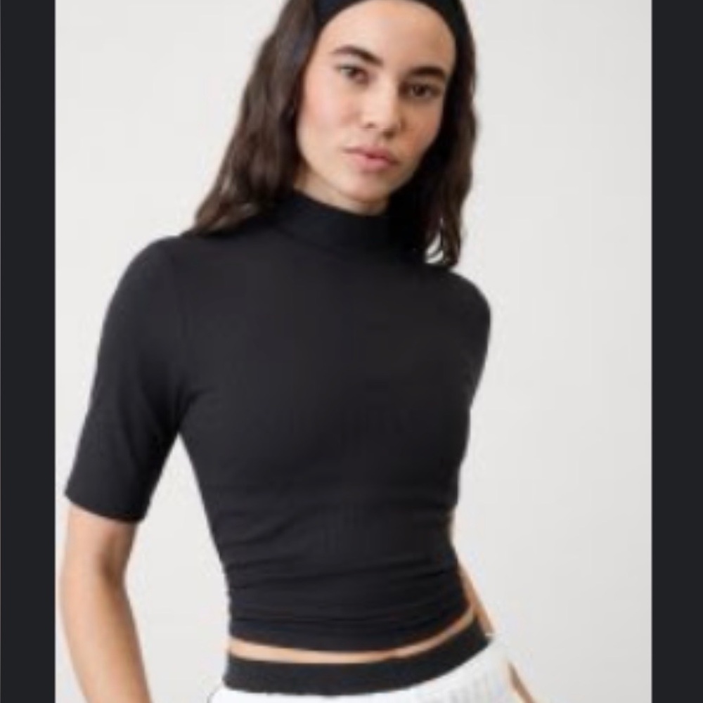 Athleta Ribbed Mock Neck Short-Sleeve Top